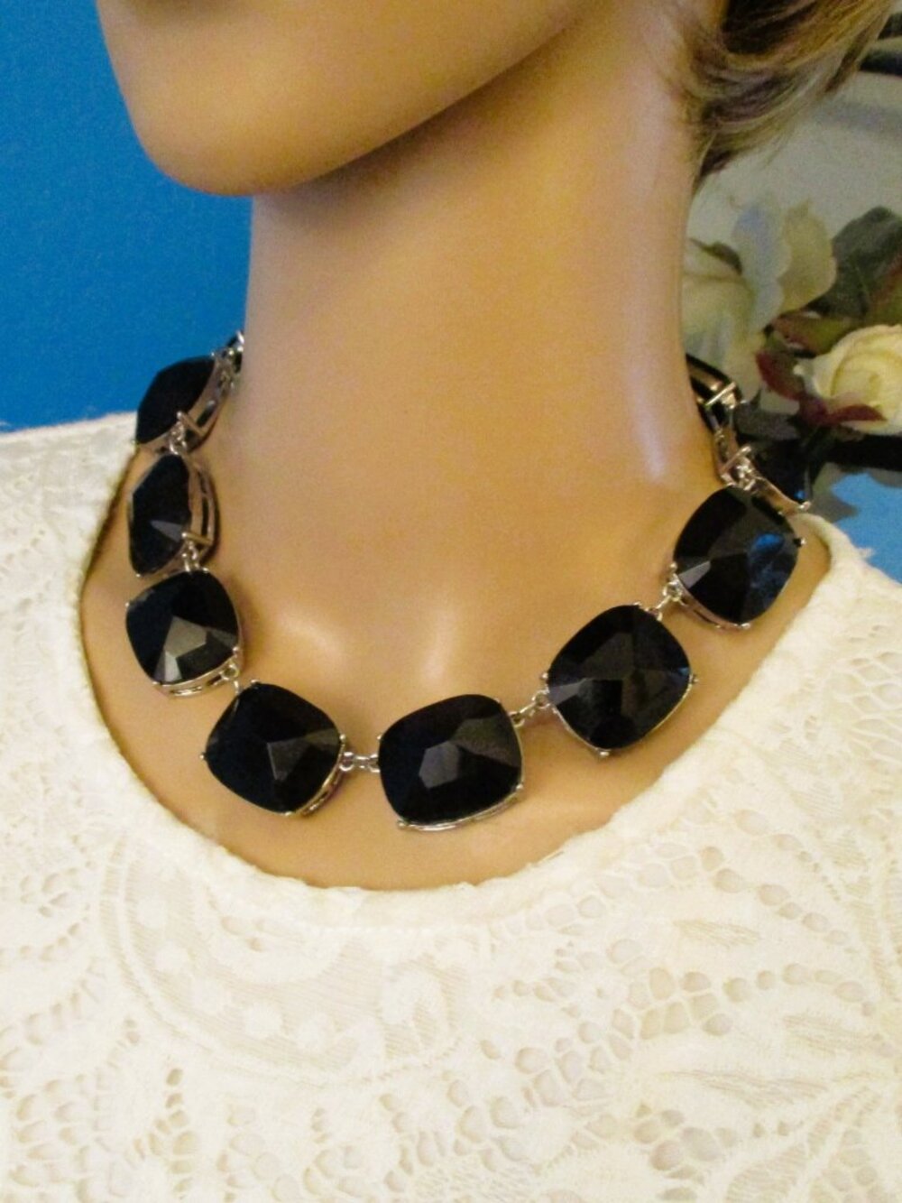 VINTAGE Mod Black Glass Statement Necklace – Faceted Cushion Cabochons Jewelry